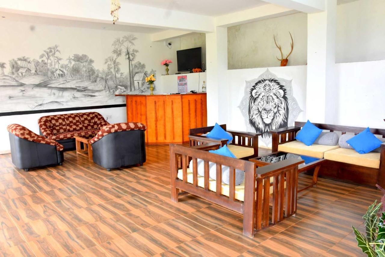 Hotel H2O Gampola Exterior foto